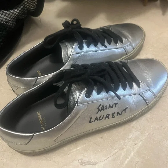 Saint Laurent Sneakers - Picture 1 of 4